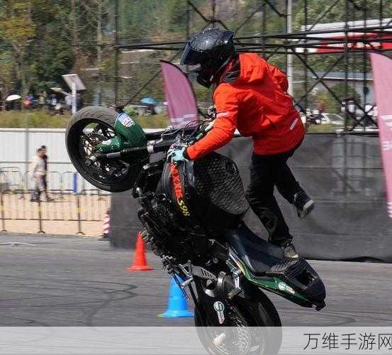 摩托车表演赛新版来袭,风驰电掣间的惊险刺激