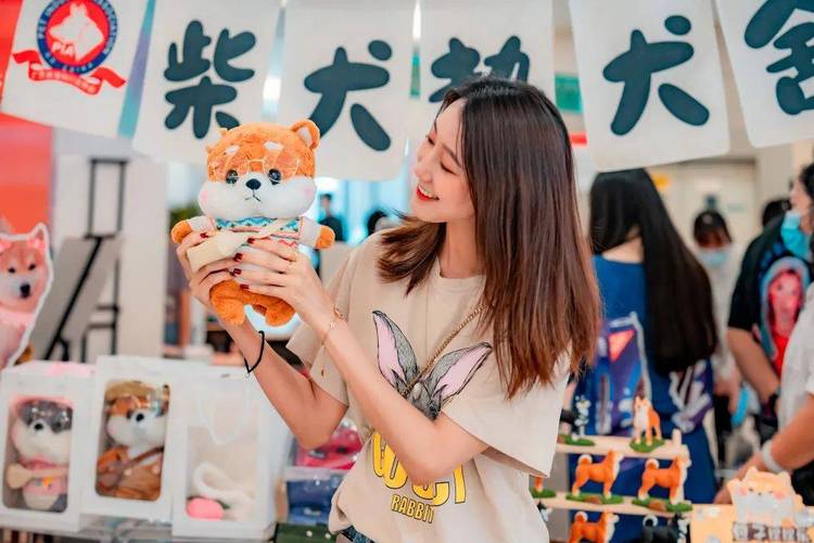 萌趣无限!<猫咪露营地>Q 版卡通模拟经营秘籍