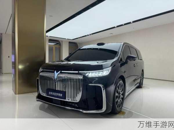 华为智驾安全携手岚图梦想家,豪华体验等你来征服